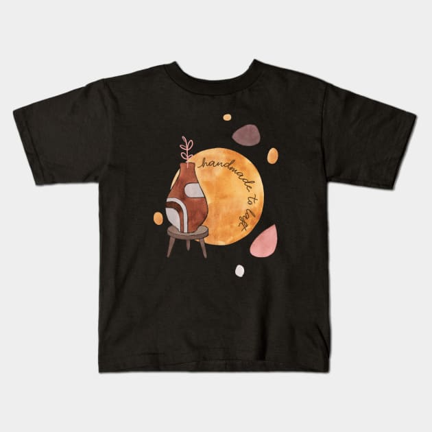 Handmade Pottery to Last Kids T-Shirt by Teequeque